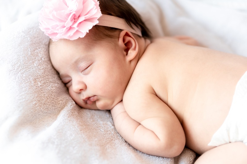 Khám phá những con số tài lộc khi bà bầu nằm mơ thấy mình sinh con gái