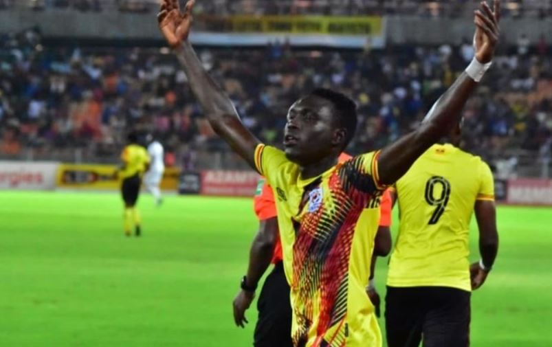 Tìm hiểu khái niệm bù giờ trong bóng đá là gì